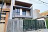 5 Bedroom House for sale in Manyar Sabrangan, East Java