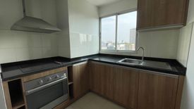 3 Bedroom Apartment for rent in P.W.T. Mansion, Khlong Toei, Bangkok near MRT Queen Sirikit National Convention Centre