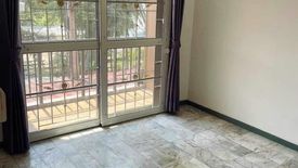 3 Bedroom Townhouse for sale in Bang Khu Rat, Nonthaburi