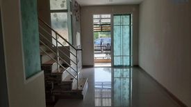 3 Bedroom Townhouse for sale in Khlong Sam, Pathum Thani