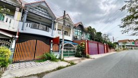 3 Bedroom Townhouse for sale in Lam Phak Chi, Bangkok