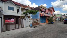 2 Bedroom Townhouse for sale in Sintawee Villa, Bang Mot, Bangkok