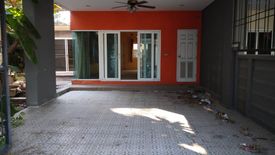 4 Bedroom Townhouse for sale in Bang Krang, Nonthaburi