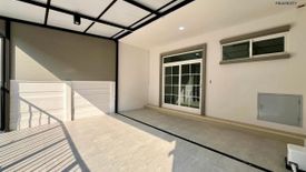 3 Bedroom House for sale in Q District Suksawat - Wongwaen Rama 3, Bang Chak, Samut Prakan