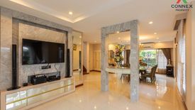 5 Bedroom House for sale in Laddarom Elegance, San Phi Suea, Chiang Mai