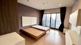 2 Bedroom Condo for sale in Urbano Absolute Sathon - Taksin, Khlong Ton Sai, Bangkok near BTS Krung Thon Buri