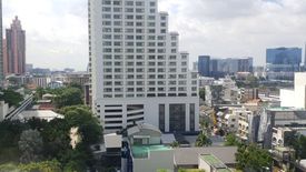 1 Bedroom Condo for sale in LAKE AVENUE Sukhumvit 16, Khlong Toei, Bangkok near BTS Asoke