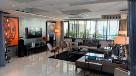 4 Bedroom Condo for sale in Baan Piya Sathorn, Thung Maha Mek, Bangkok near BTS Sala Daeng