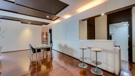 3 Bedroom Condo for sale in Grand Langsuan, Langsuan, Bangkok near BTS Ratchadamri