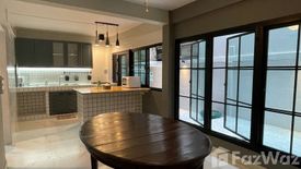 4 Bedroom Townhouse for rent in Khlong Tan Nuea, Bangkok near BTS Thong Lo