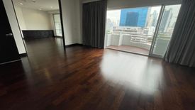 4 Bedroom Apartment for rent in Baan Koon Apartment, Thung Maha Mek, Bangkok