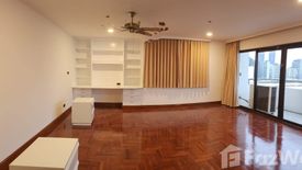 3 Bedroom Condo for rent in Kallista Mansion, Khlong Toei Nuea, Bangkok near BTS Nana