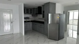 3 Bedroom Condo for sale in Modern Home Tower The Exclusive, Chong Nonsi, Bangkok