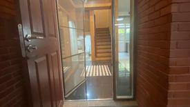 3 Bedroom Townhouse for sale in Villa 49 Townhouse, Khlong Tan Nuea, Bangkok near BTS Thong Lo