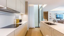 2 Bedroom Condo for sale in Baan Sindhorn, Langsuan, Bangkok near BTS Ratchadamri