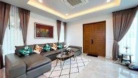 3 Bedroom Villa for rent in Ameen House, Si Sunthon, Phuket