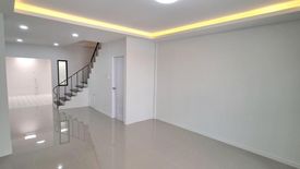 2 Bedroom Townhouse for sale in Thanarom, Lat Sawai, Pathum Thani