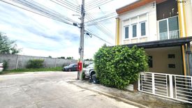 3 Bedroom Townhouse for sale in Golden Town Petchkasem, Nong Khang Phlu, Bangkok