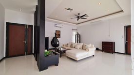 3 Bedroom Villa for sale in Ko Kaeo, Phuket