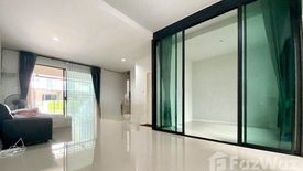 3 Bedroom Townhouse for sale in Lam Pho, Nonthaburi