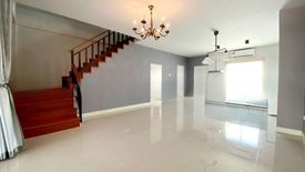 6 Bedroom Townhouse for sale in The Perfect Ville, Huai Kapi, Chonburi