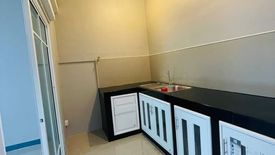 3 Bedroom Townhouse for sale in Bang Khu Rat, Nonthaburi