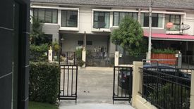 3 Bedroom Townhouse for sale in The Villa Bangbuathong, Bang Bua Thong, Nonthaburi