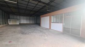 Warehouse / Factory for rent in Hua Mak, Bangkok near MRT Lam Sali