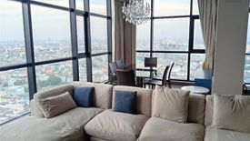 3 Bedroom Condo for sale in Urbano Absolute Sathon - Taksin, Khlong Ton Sai, Bangkok near BTS Krung Thon Buri