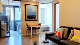 1 Bedroom Condo for rent in The Room Rama 4, Rong Mueang, Bangkok near MRT Hua Lamphong