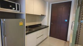 2 Bedroom Condo for rent in The Rajdamri, Pathum Wan, Bangkok near BTS Ratchadamri