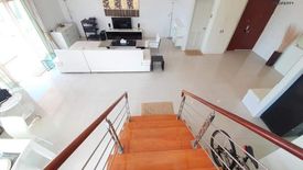 3 Bedroom Condo for sale in Makkasan, Bangkok near MRT Rang Nam