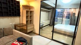 1 Bedroom Condo for sale in Bang Kho Laem, Bangkok