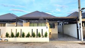 3 Bedroom House for sale in Na Kluea, Chonburi