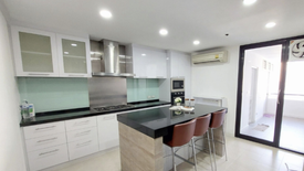 3 Bedroom Condo for sale in Kallista Mansion, Khlong Toei Nuea, Bangkok near BTS Nana