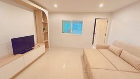 1 Bedroom Condo for rent in ITF Silom Palace, Suriyawong, Bangkok near BTS Chong Nonsi