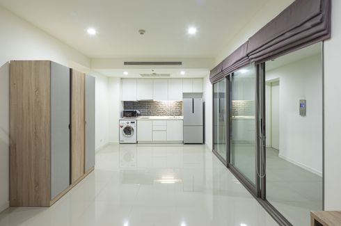 ขายคอนโด สตาร์ วิว 2 ห้องนอน ใน บางโคล่, บางคอแหลม ใกล้ BTS สุรศักดิ์