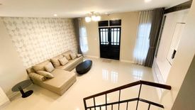 3 Bedroom Townhouse for sale in Leon Sukhumvit 62, Bang Chak, Bangkok near BTS Bang Chak