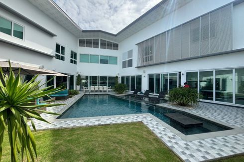 5 Bedroom Villa for sale in Rawai, Phuket