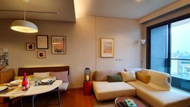 2 Bedroom Condo for rent in The Lumpini 24, Khlong Tan, Bangkok near BTS Phrom Phong