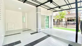 3 Bedroom Townhouse for sale in Pruksa Ville 28 Wongwaen-Rattanathibet, Sao Thong Hin, Nonthaburi