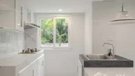 6 Bedroom Townhouse for sale in Chom Phon, Bangkok near MRT Lat Phrao