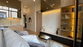 2 Bedroom Condo for sale in Noble Around 33, Khlong Tan Nuea, Bangkok near BTS Phrom Phong