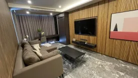 1 Bedroom Condo for sale in 168 Sukhumvit 36, Phra Khanong, Bangkok near BTS Thong Lo