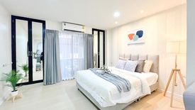 1 Bedroom Condo for sale in Bodin Suite Home, Phlapphla, Bangkok