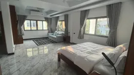 4 Bedroom House for rent in Mu Ban Kharuehat Thani, Wichit, Phuket