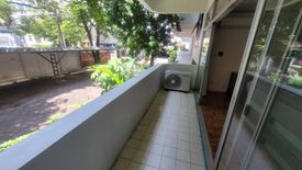 4 Bedroom Condo for rent in Khlong Tan Nuea, Bangkok near BTS Phrom Phong