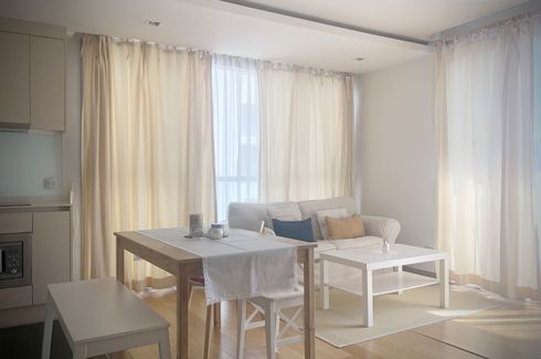 2 Bedroom Condo for sale in Via Botani, Khlong Tan Nuea, Bangkok near BTS Phrom Phong