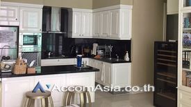 3 Bedroom Condo for rent in Royce Private Residences, Khlong Toei Nuea, Bangkok near BTS Asoke