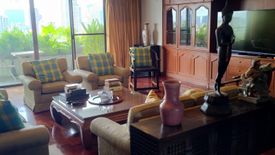 3 Bedroom Condo for sale in Oriental Towers, Khlong Tan Nuea, Bangkok near BTS Thong Lo